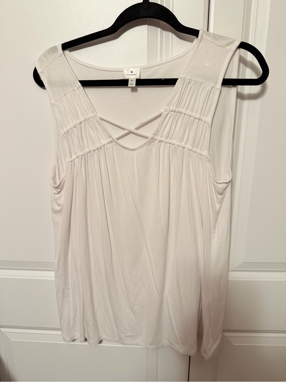 Sleeveless V-Neck Tank Top in Light Beige